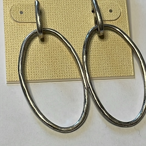 NWT The Sak Silver Tone Metal Slim Oval Hoop Earrings Dangle Drop - Picture 2 of 4